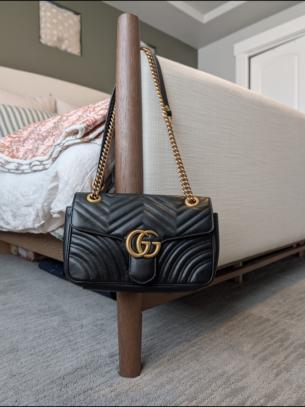 Gucci Marmont Matelassé Shoulder Bag